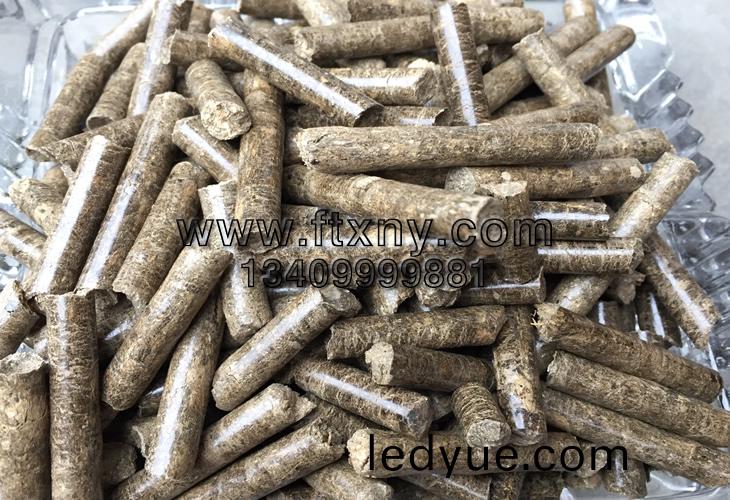 小(xiao)麥(mai)稭稈顆粒(li)燃(ran)料(liao)